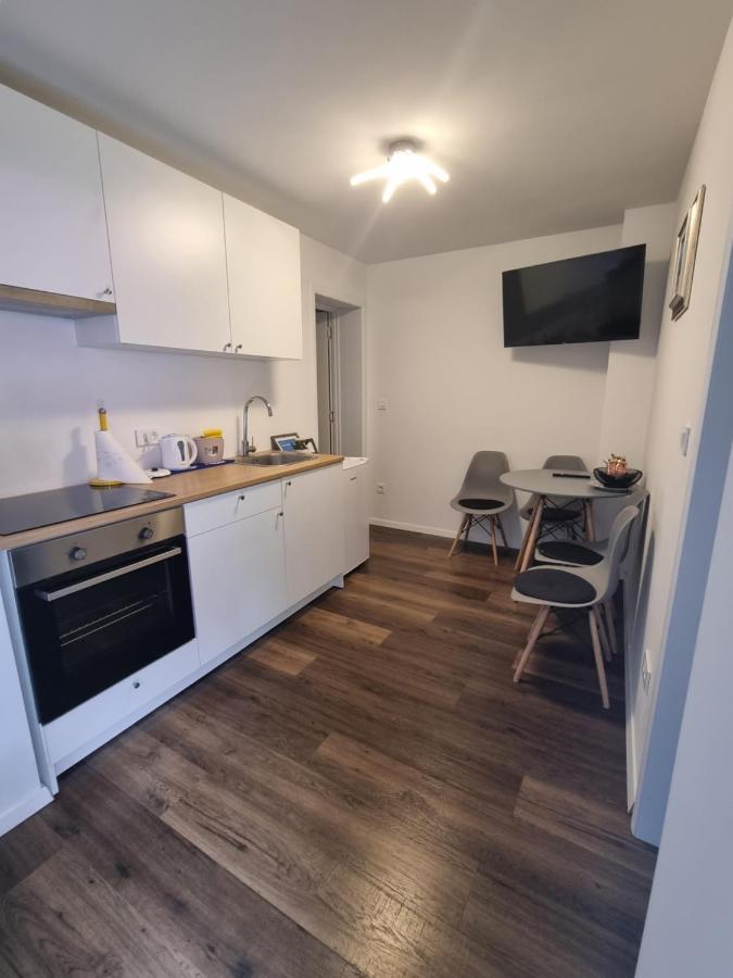 Apartman Migliore Сесвете Екстериор снимка